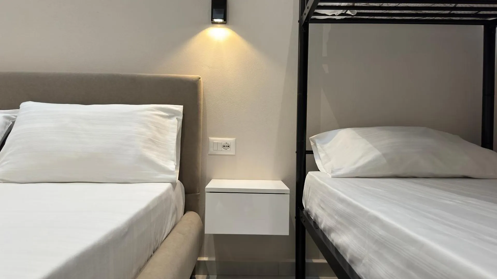 Aloju Rooms Vlore Albania