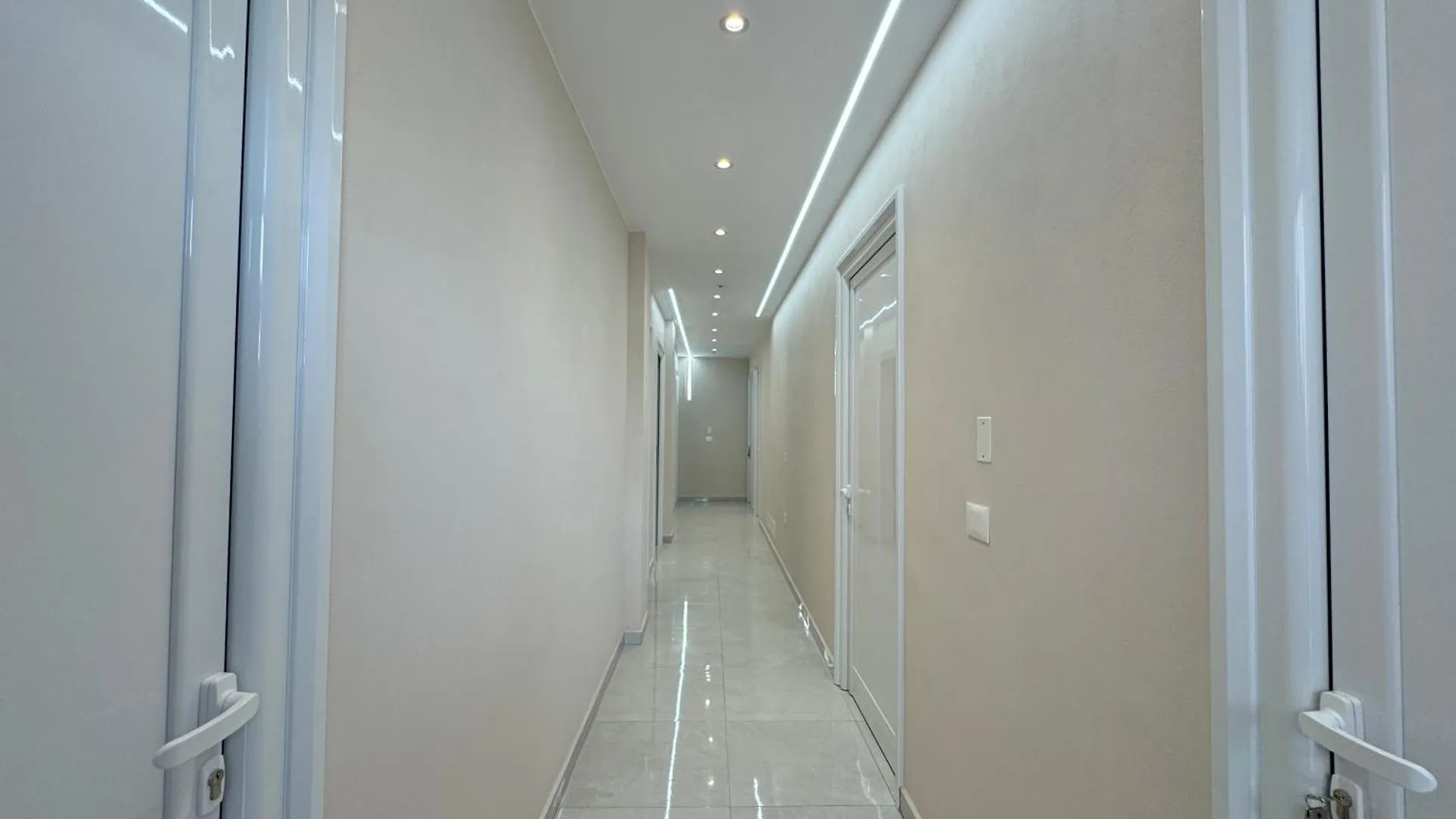 Aloju Rooms Vlore Albania